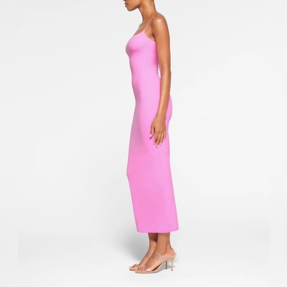 SKIMS LONG SLIP DRESS NEON ORCHID PINK SIZE 3X - Picture 3 of 4